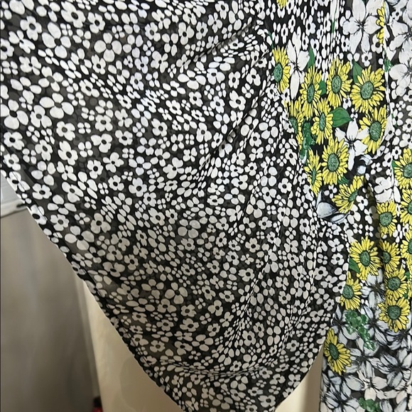 Floral Kimono Cardigan - Picture 3 of 6